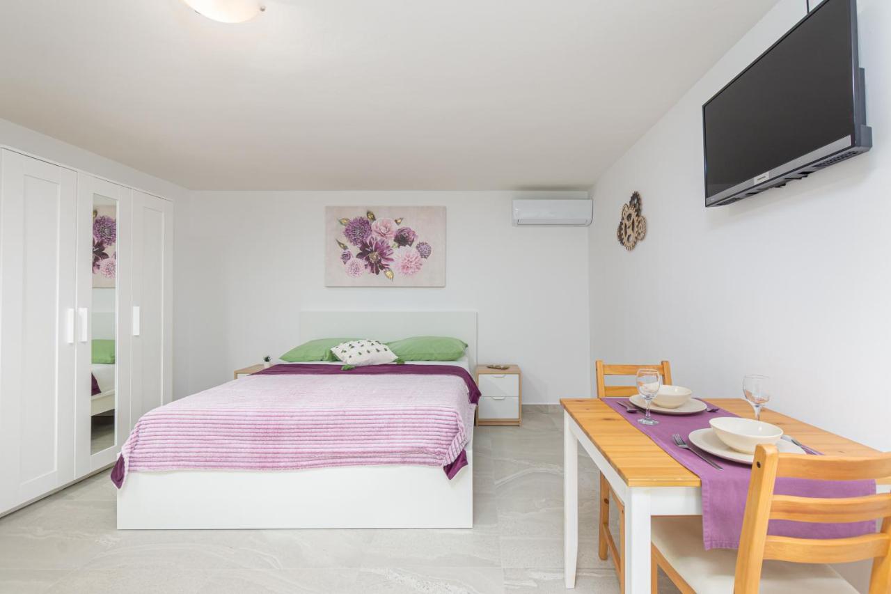 Studio Apartment Mali Medulin Kültér fotó
