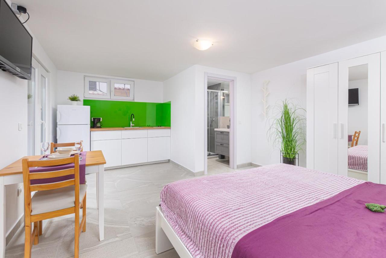 Studio Apartment Mali Medulin Kültér fotó